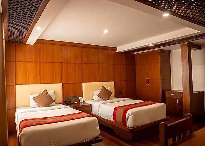 Kailashkutee Hotel 4*