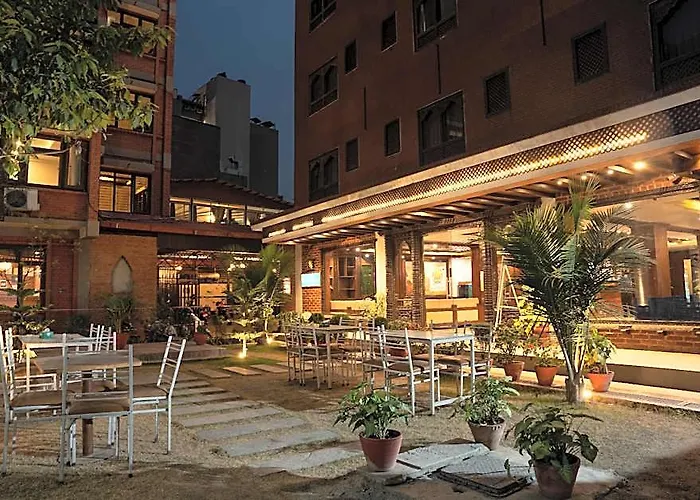 Kailashkutee 4*